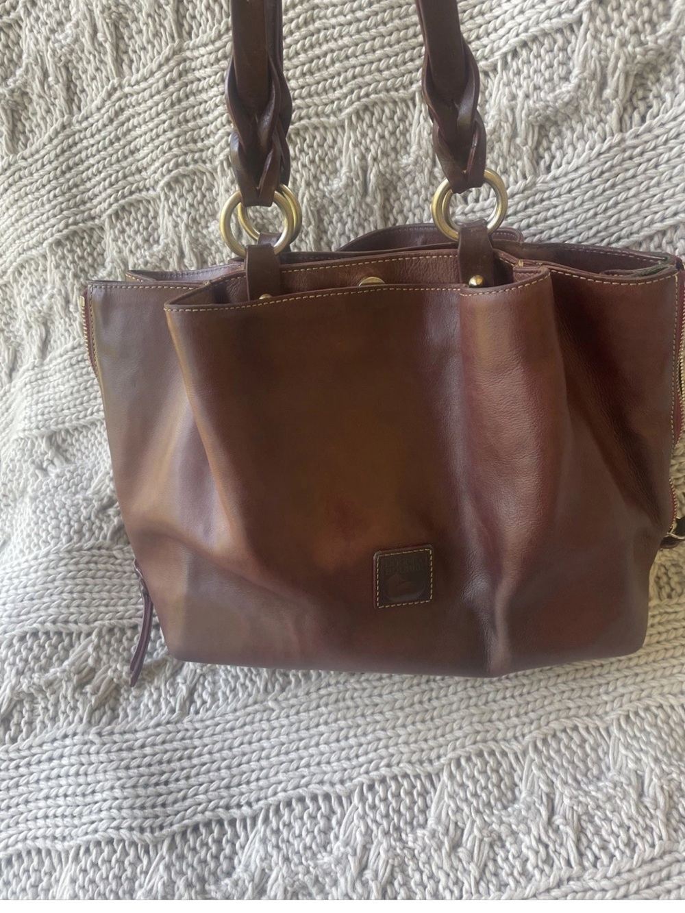 🤎❤️Dooney & Bourke Side Zip Barlow Shoulder Bag Florentine Leather -Chestnut-